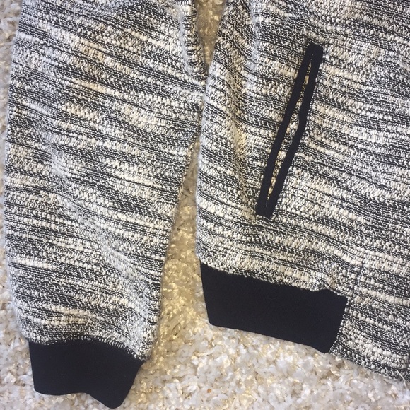 Lou & Grey Soft Tweed Jacket with Zipper - Picture 3 of 5